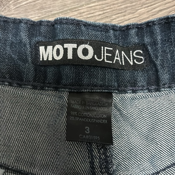 Set of 4 jeans (Ardene, Bershka and Moto Jeans) - Picture 8 of 14